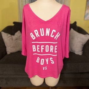 Victoria’s Secret t shirt